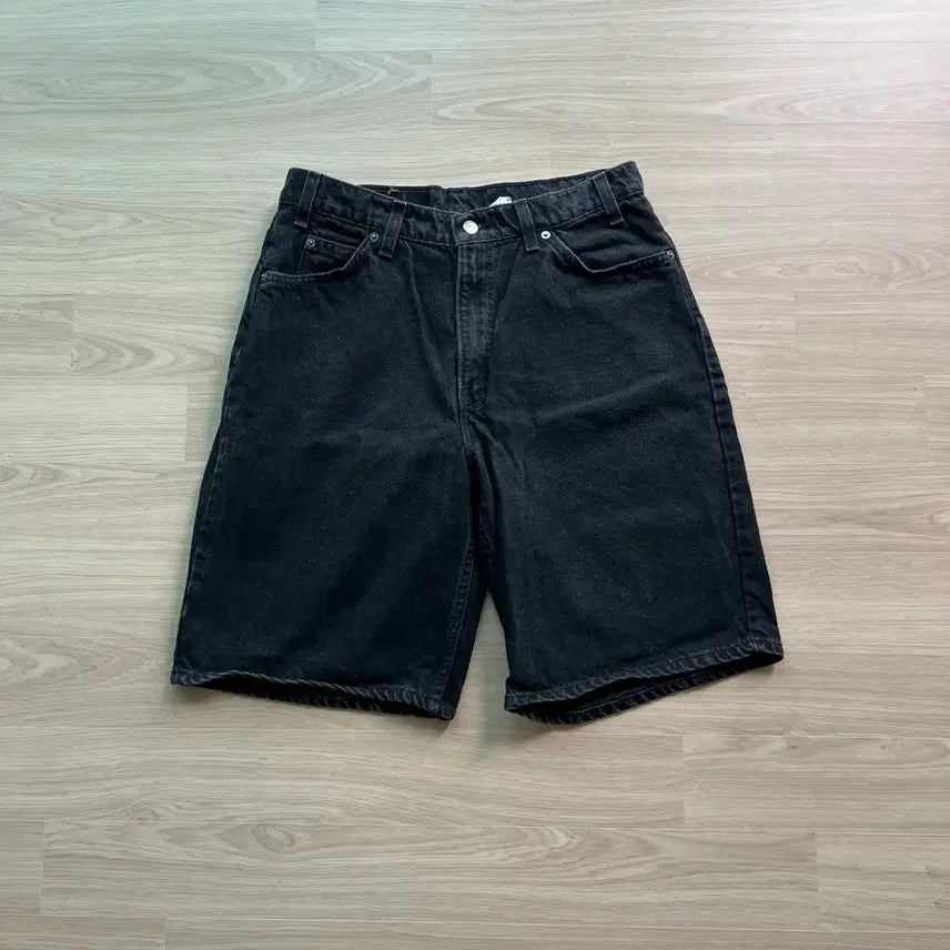 [BUNJANG] Levi's 560 Vintage 90s Black Denim Shorts / [34] 90s 빈티지 리바이스 560 블랙 쇼츠