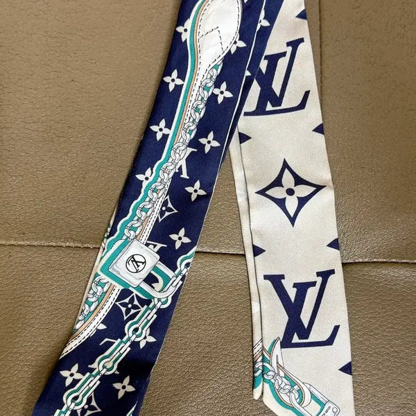 [BUNJANG] Louis Vuitton Monogram Ultimate Bandeau Scarf Marine Blue / 루이비통 모노그램 얼티밋 방도 스카프 블루마린