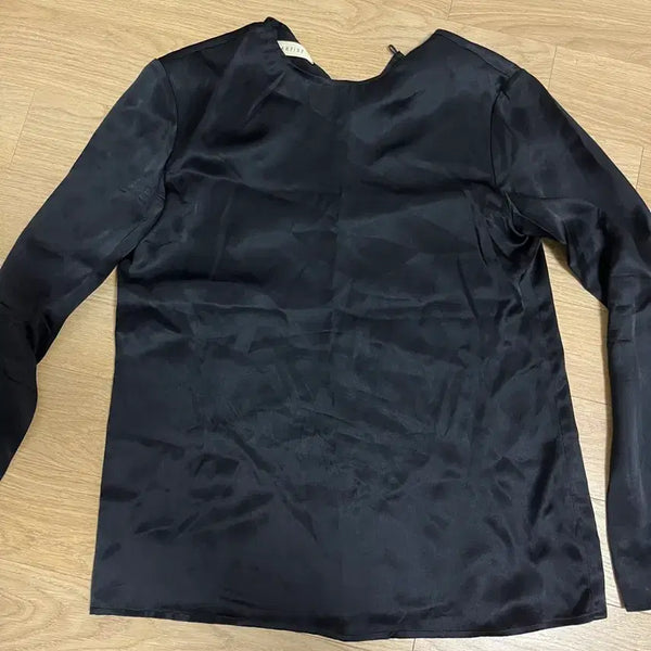 [BUNJANG] The Vartist Satin Blouse / 더 바티스트 the vartist 새틴 블라우스