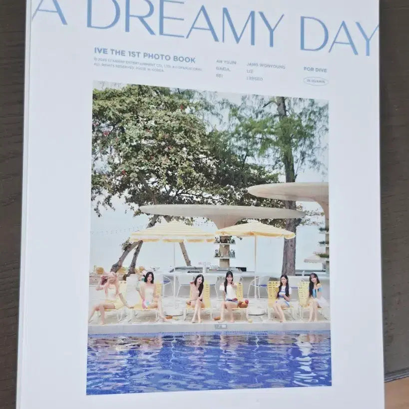 [BUNJANG] IVE A Dreamy Day Photobook / 아이브 어드리미데이 포토북 판매해요 유진가을레이 원영리즈이서