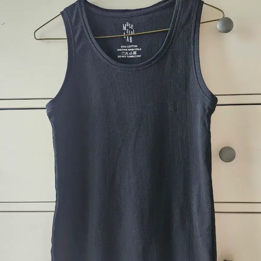 [BUNJANG] G Studio Women's Sleeveless Tops (Set of 2) / 여성 지스튜디오 나시 2개