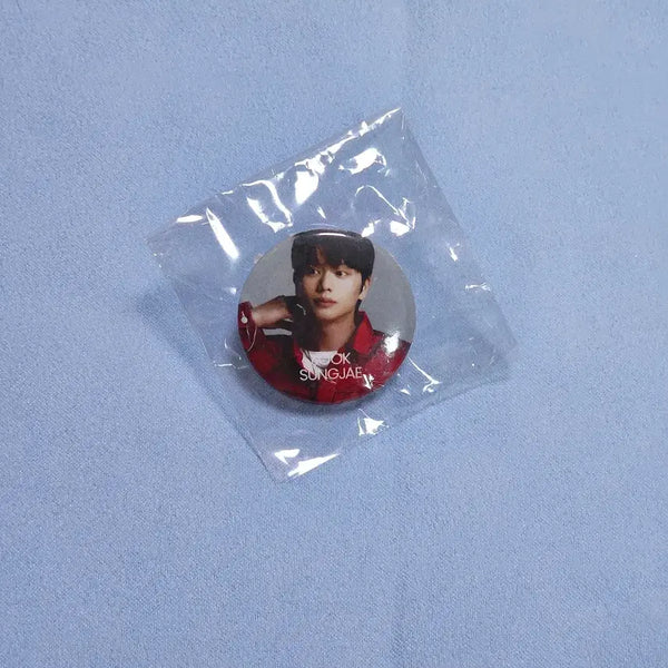 [BUNJANG] BTOB Yook Sung Jae Popup Capsule Pin Button / 비투비 육성재 팝업 캡슐 핀버튼