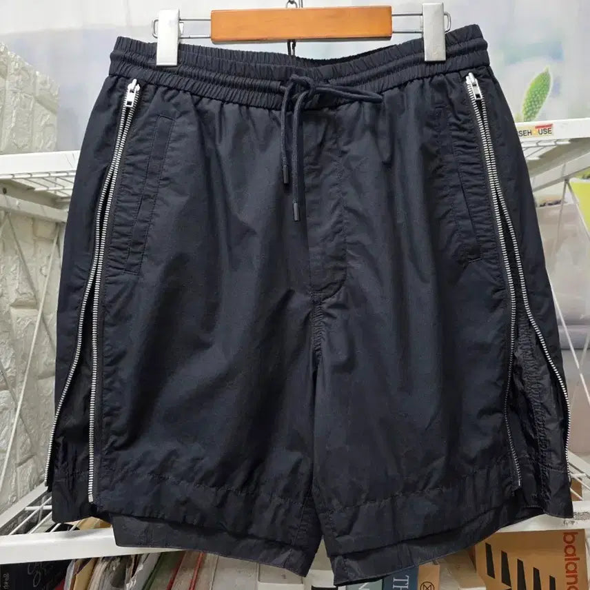[BUNJANG] Juun.J Side Zipper Banding Shorts / 준지 반바지 31 사이드지퍼 밴딩 쇼츠 남성반바지 MN63