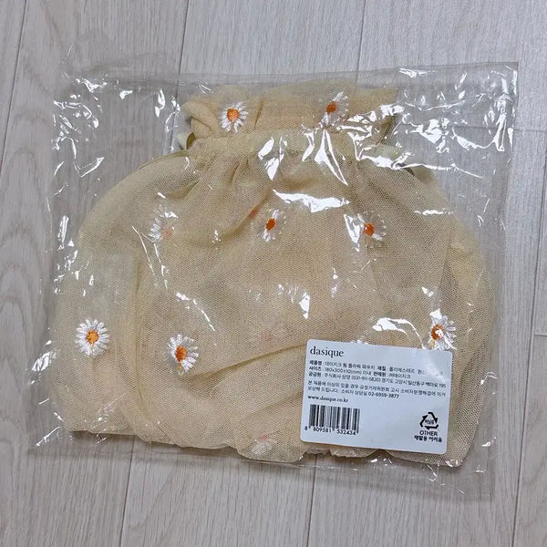 [BUNJANG] Dasique Warm Flower Mesh Drawstring Pouch / 데이지크 웜 플라워 메쉬 조리개 파우치