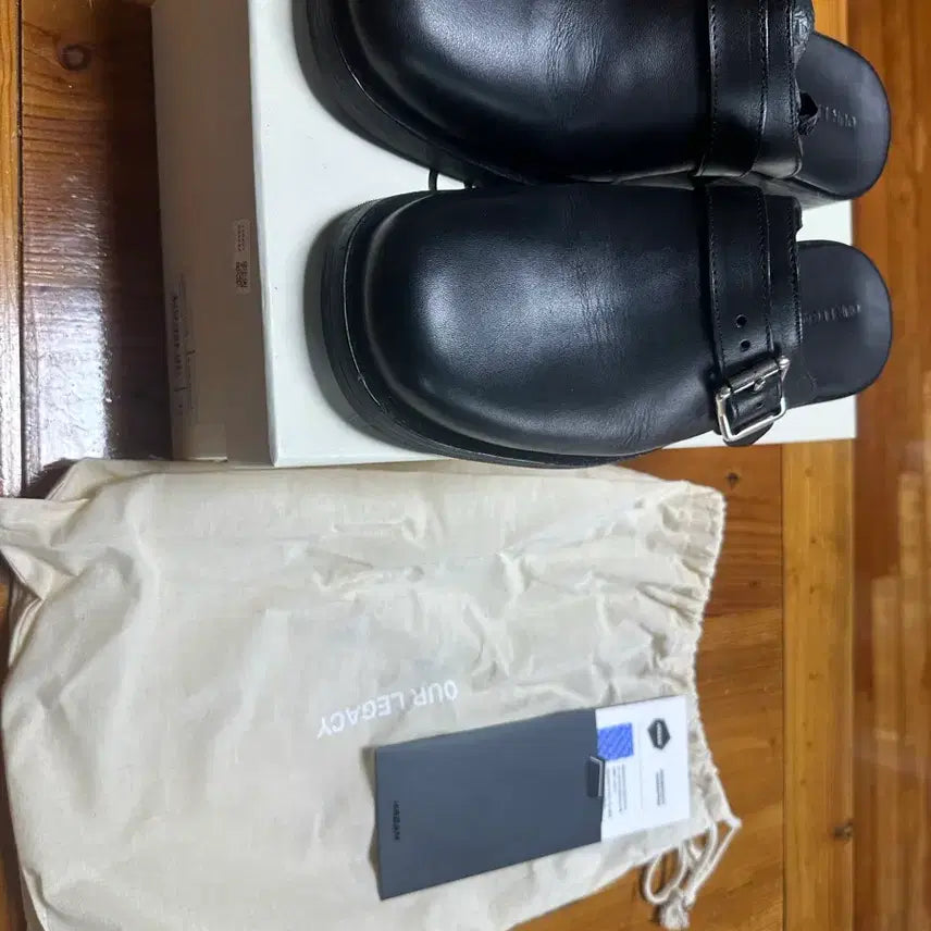 [BUNJANG] Our Legacy Kamion Leather Mules / 아워레가시 카미온 레더뮬 (43) 판매합니다