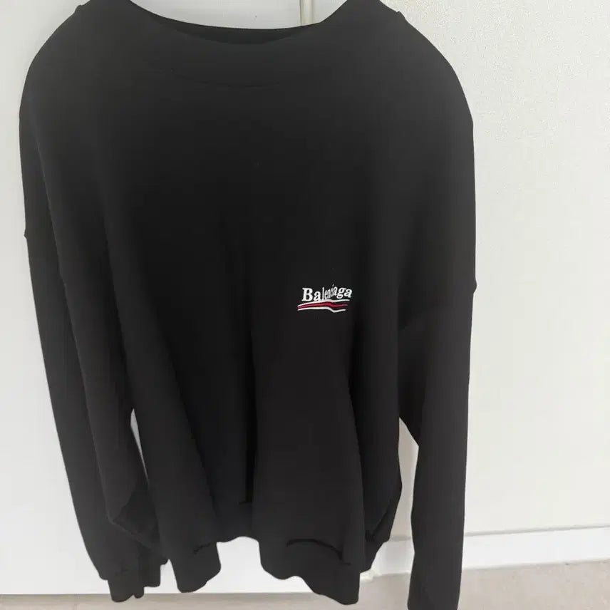 [BUNJANG] Balenciaga Black Sweatshirt / 발렌시아가 맨투맨 블랙