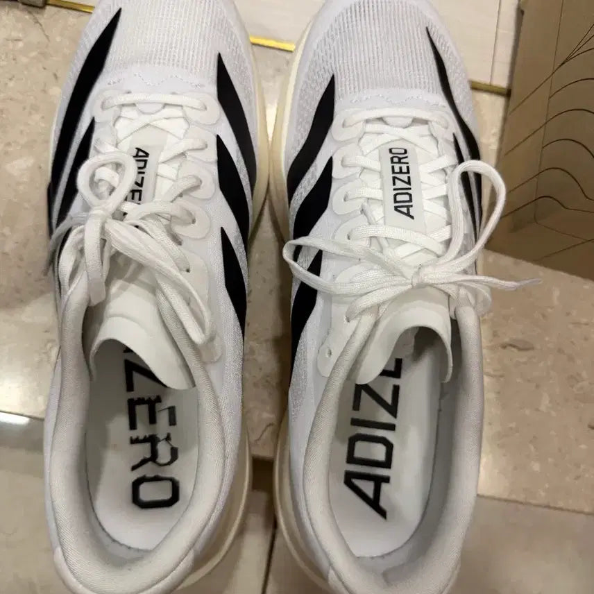 [BUNJANG] Adidas Adizero EVO SL Cloud White Core Black Running Shoes / 아디다스 아디제로 EVO SL 클라우드 화이트 코어 블랙