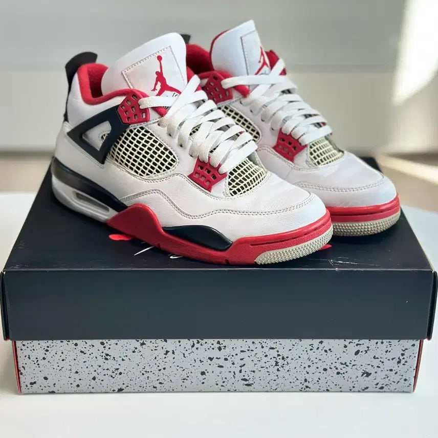 [BUNJANG] Nike Jordan 4 Retro "Fire Red" (2020) Men's / 나이키 조던4 레트로 파이어레드 2020 260팝니다!!