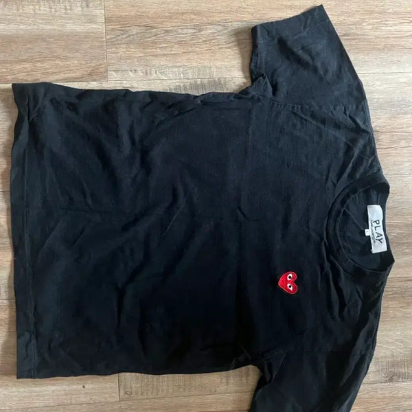 [BUNJANG] Comme des Garçons Play Red Heart T-shirt Black / 플레이 꼼데가르송 레드 하트 티셔츠 블랙