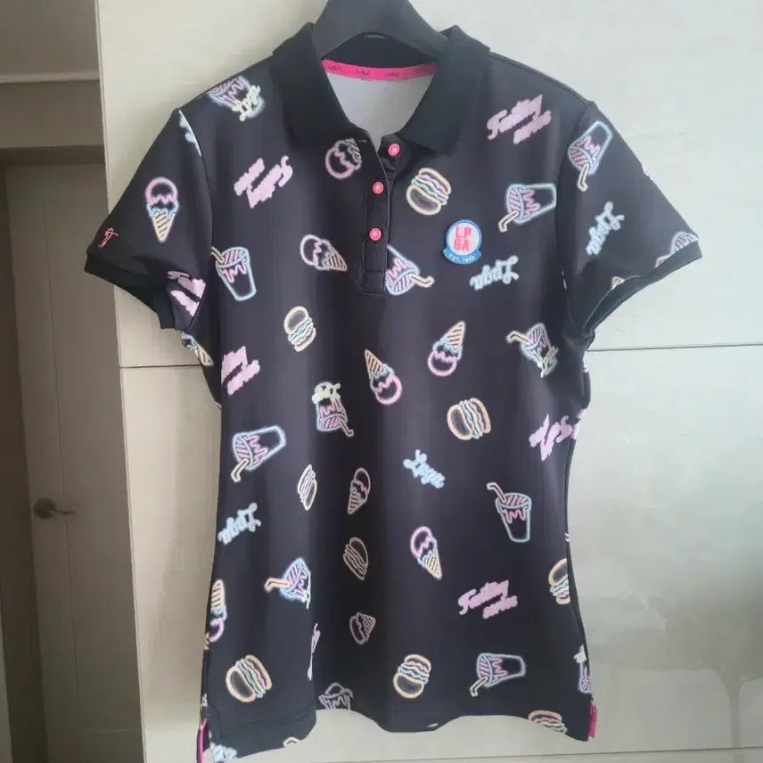 [BUNJANG] LPGA Golf Wear Ice Cream Burger Pattern Short-Sleeve Polo Shirt Size 55 / LPGA 골프웨어 아이스크림 버거 패턴 반팔 카라티 55사이즈