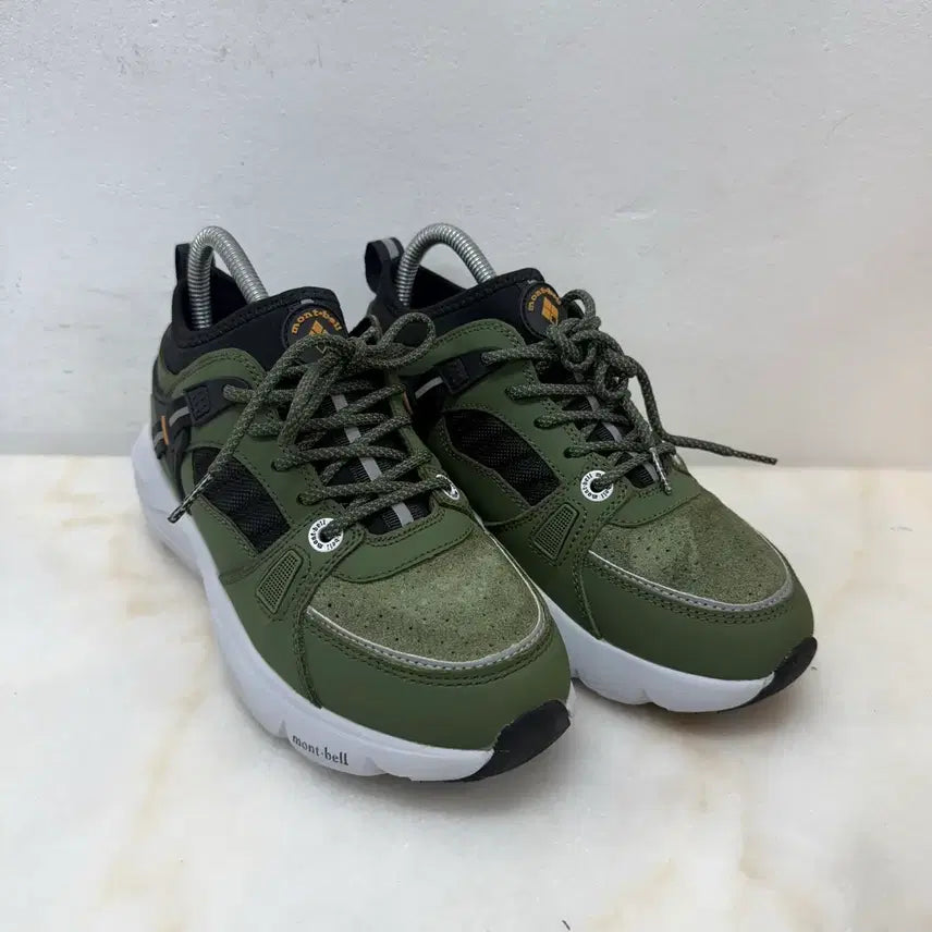 [BUNJANG] Montbell Urban River Reflex Trekking Shoes Khaki / (240)몽벨 트레킹화 어반 리버 리플렉스 카키