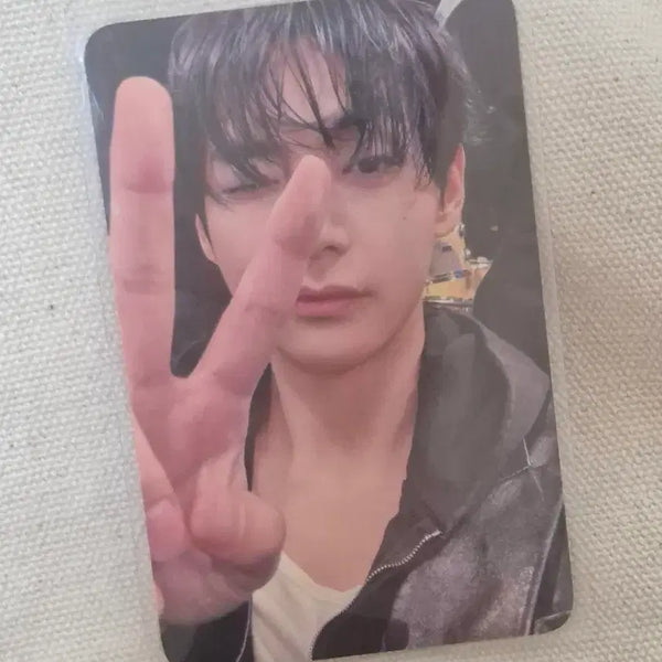 [BUNJANG] BTS V Taehyung Keep Swimming Photocard / BTS 방탄 keep swimming 태형 V 뷔 포카 양도 SWIM
