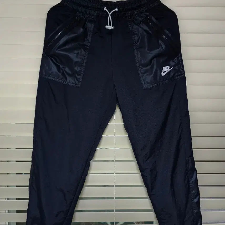 [BUNJANG] Nike Women's Woven Training Running Jogger Pants - Size S / 나이키 우먼스 우븐 트레이닝 러닝 조거팬츠 S