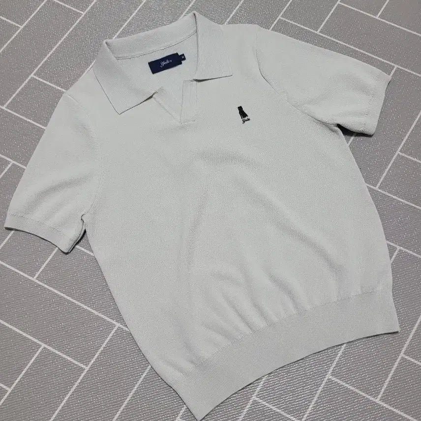 [BUNJANG] Yale Women's Comfort Cool Slit Neck Polo Knit - Size M / Yale 예일 우먼즈 컴포트 쿨 슬릿넥 폴로 니트 M