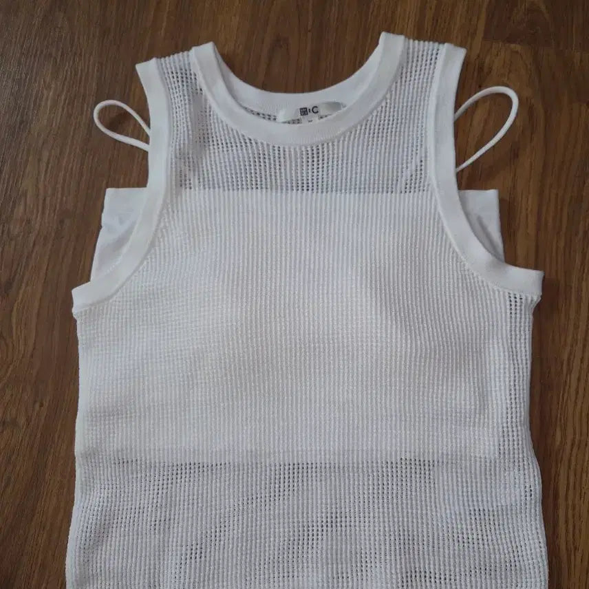 [BUNJANG] Uniqlo White Mesh Knit Vest (XS) / 유니클로 xs 화이트 메쉬 니트 조끼  브라 나시