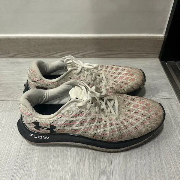 [BUNJANG] Under Armour Flow Velociti Wind Running Shoes (Size 280) / 언더아머 플로우 밸로시티윈드 280