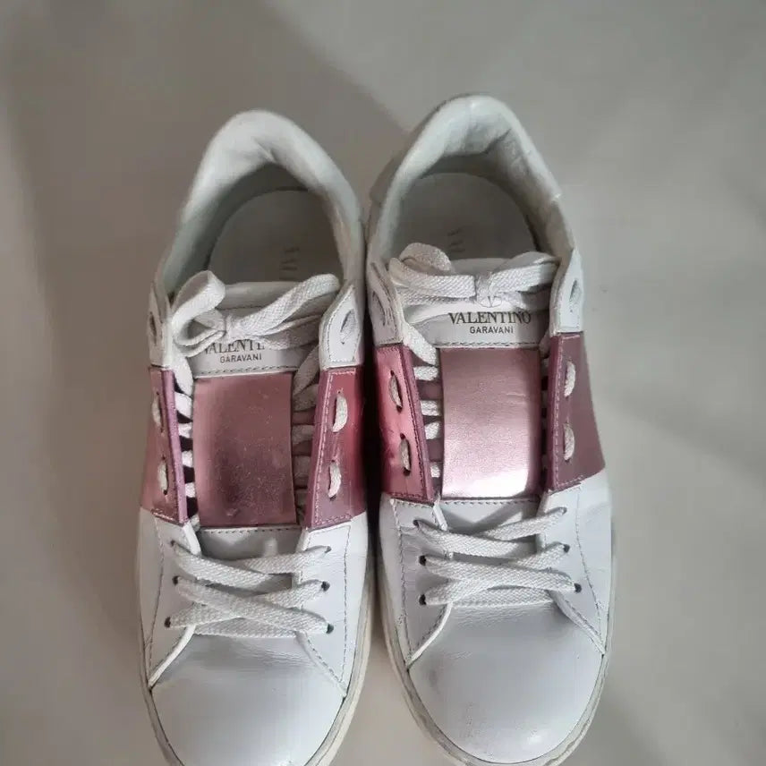 [BUNJANG] Valentino Garavani Hidden Sneaker White Pink (Size 37) / [정품]발렌티노 히든 스니커즈 화이트 핑크 37