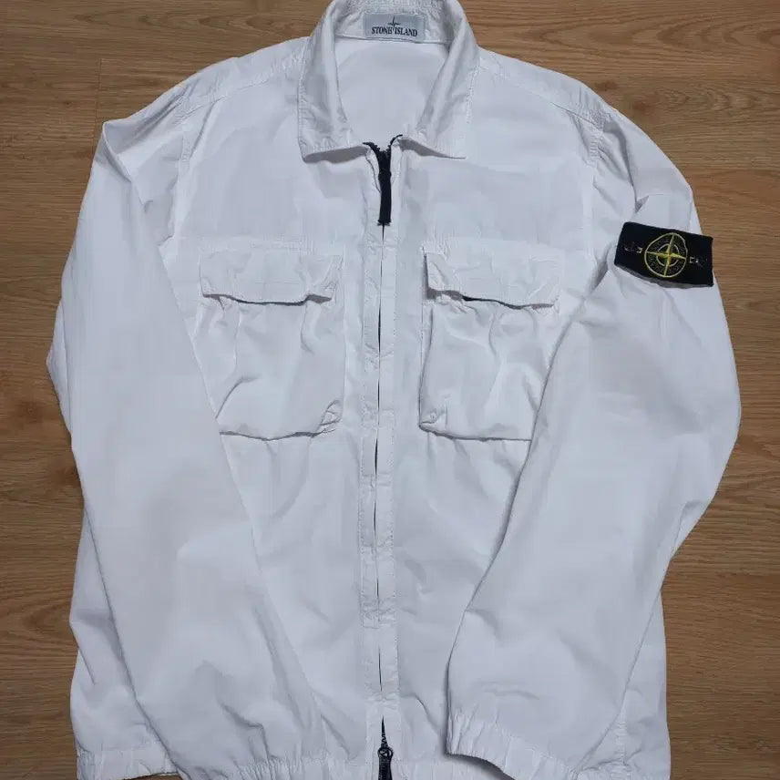 [BUNJANG] Stone Island Windbreaker Men's M Size (95-100) / 스톤아일랜드 바람막이 롯백본점 정품!남자M사이즈95~100!상태최상급!