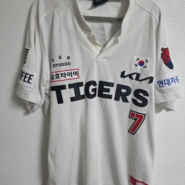 [BUNJANG] Kia Tigers 2023 Liberation Day Authentic Jersey Lee Jong-beom Size 105 / 기아타이거즈 유니폼 23 광복절 유니폼 이종범 105사이즈