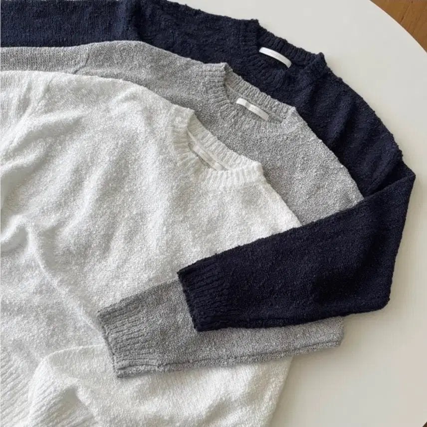 [BUNJANG] Chunitori Bukle Round Knit White / 츄니토리 부클라운드니트 화이트