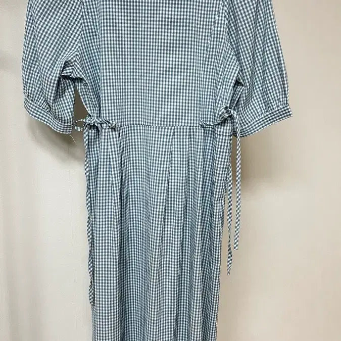 [BUNJANG] Ribbon Checkered Midi Dress / 하늘하늘 리본 체크무늬 원피스