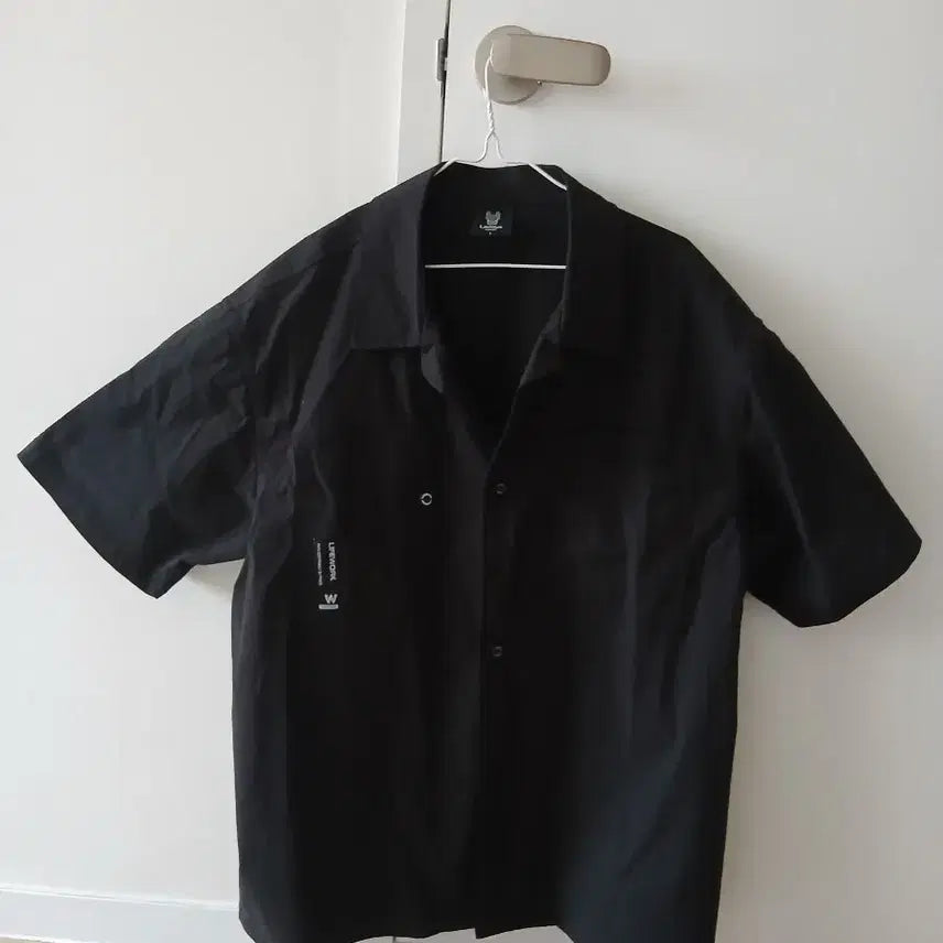 [BUNJANG] Life Work Black Short Sleeve Shirt (Oversized Fit) / 라이프워크 블랙 반팔 셔츠 (오버핏)