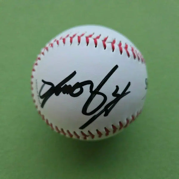 [BUNJANG] Lee Jin-young Signed Baseball / 이진영 코치님 야구공  싸인볼