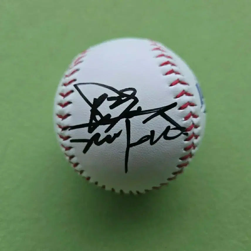 [BUNJANG] Samsung Lions Signed Baseball Bundle (Kim Si-jin, Lee Man-soo, Yang Joon-hyuk, Oh Seung-hwan) / 삼성 김시진 이만수 양준혁  오승환  야구공 싸인볼일골판매