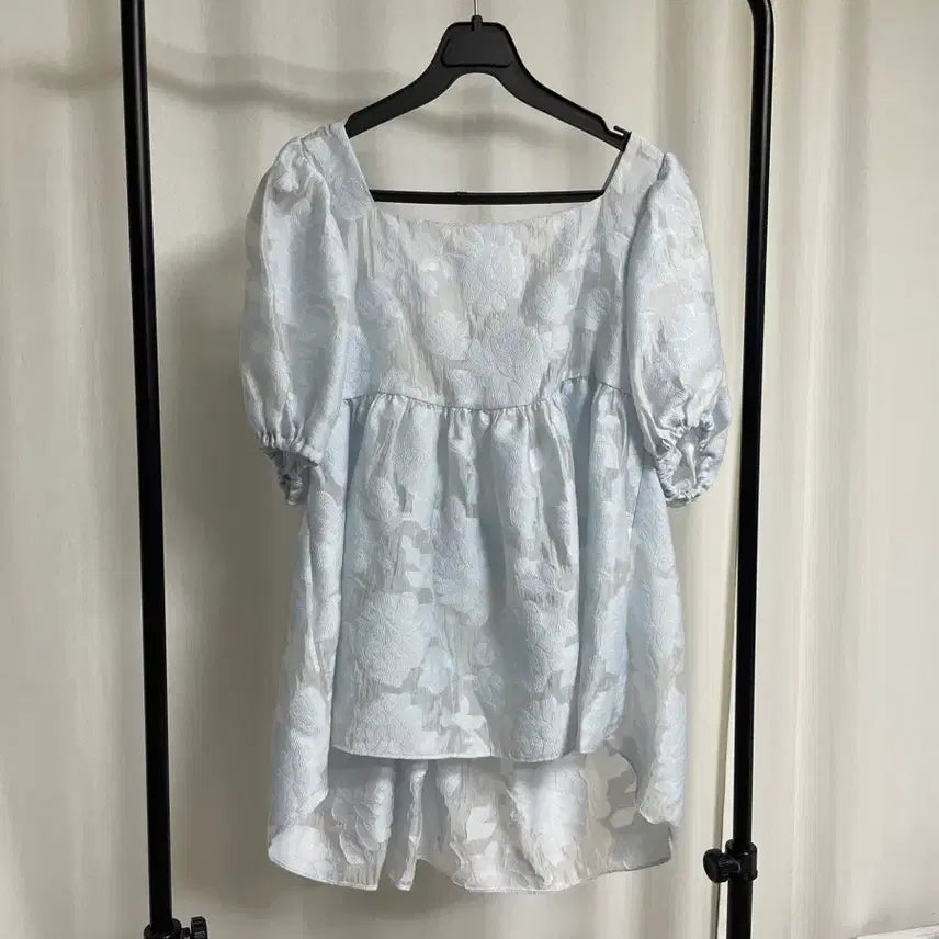 [BUNJANG] Backless Puff Blouse - Sky Blue / 백리스퍼프블라우스 무료배송
