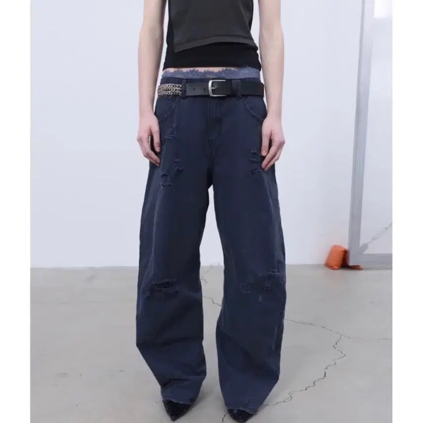 [BUNJANG] Distressed Curved Pants (Dark Navy) / DISTRESSED CURVED PANTS (DARK NAVY)