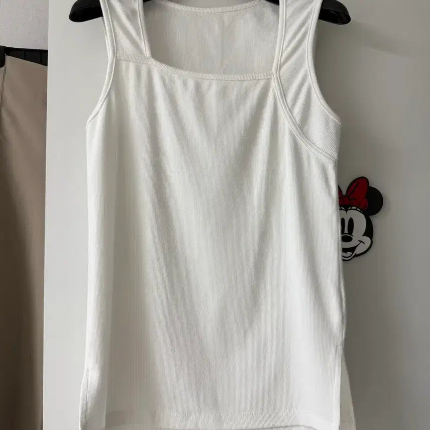[BUNJANG] My Name Is Sleeveless Tank Top / 마이네임이즈 나시 슬리브리스