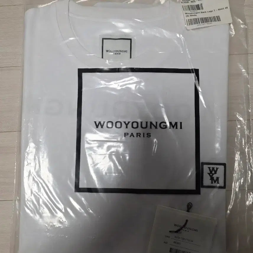 [BUNJANG] Wooyoungmi Logo T-Shirt White Size 46 / 우영미 로고 반팔티 화이트 46 새제품