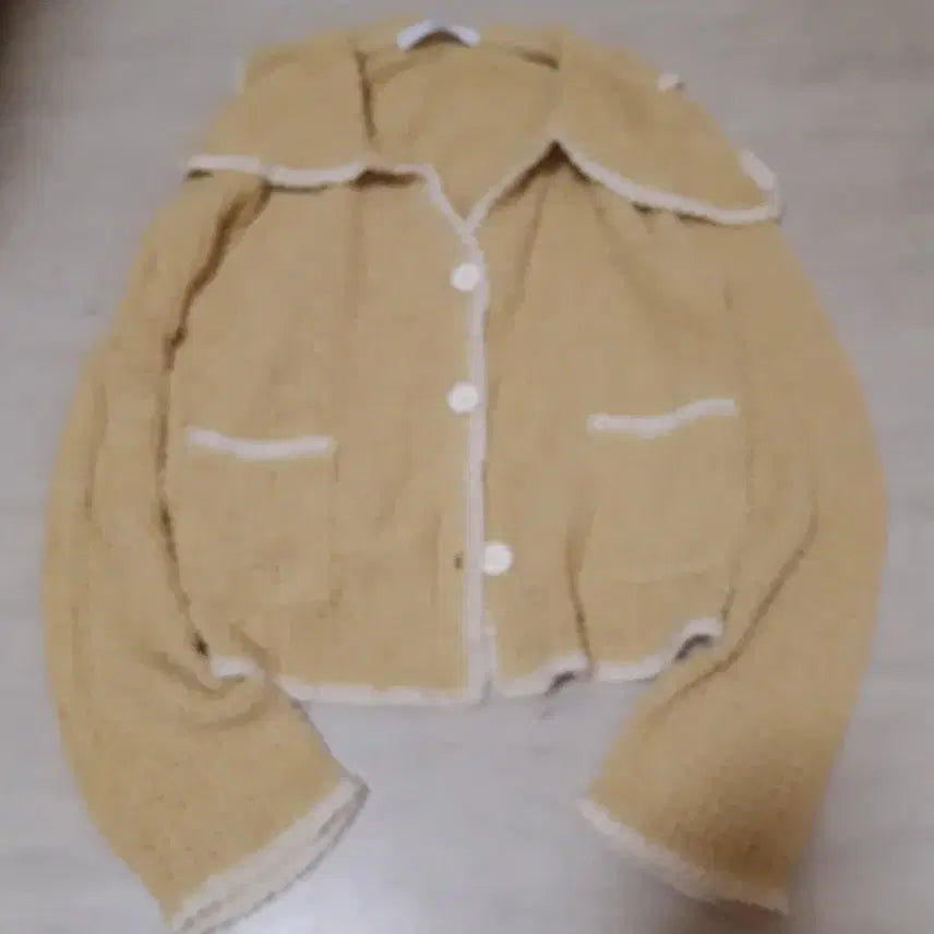[BUNJANG] Johnny Hates Jazz Yellow Cardigan / 쟈니헤잇재즈 노란색 가디건