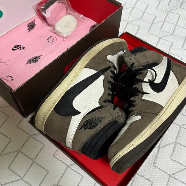 [BUNJANG] Nike Travis Scott Jordan 1 High Mocha / [290] 나이키 트래비스 스캇 조던1 하이 모카