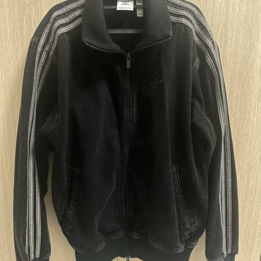 [BUNJANG] Adidas Adicolor Denim Firebird Track Top Black / M) 아디다스 파이어버드 데님 블랙 판매