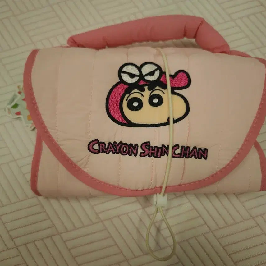 [BUNJANG] Crayon Shin-chan Pink Pouch / 크레용신짱 핑크색 파우치