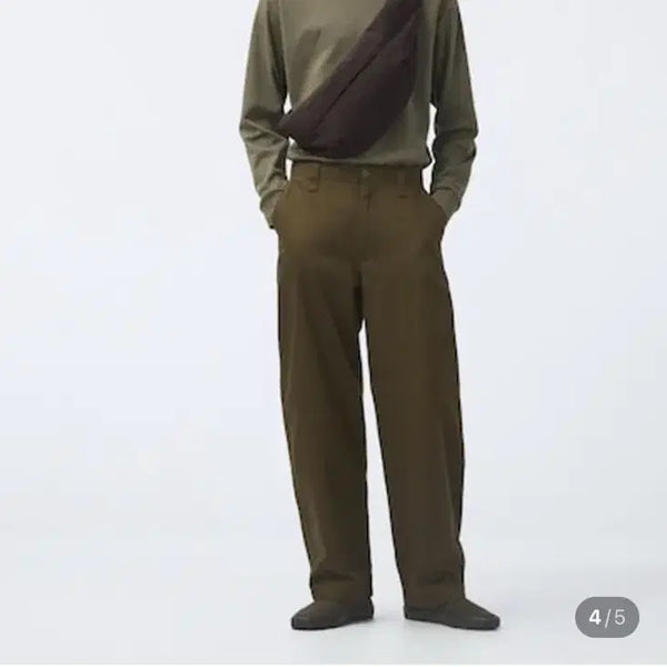 [BUNJANG] Uniqlo U Wide Fit Chino Pants XL / 유니클로 U 와이드핏 치노 팬츠 XL