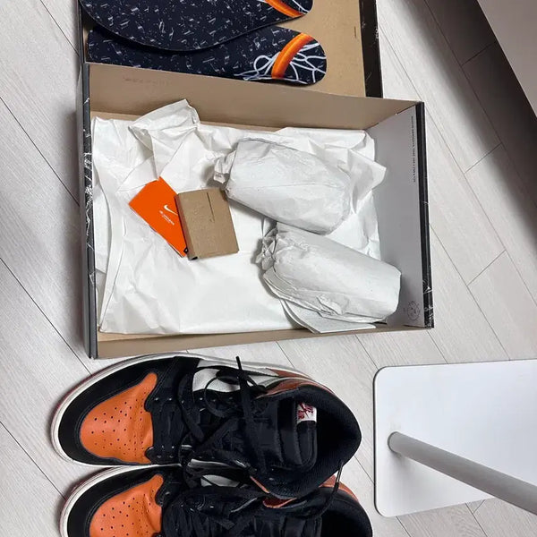 [BUNJANG] Air Jordan 1 High OG Shattered Backboard Sneakers (Size 290) / 조던1 하이 OG 쉐터드백보드 사이즈 290 팝니다