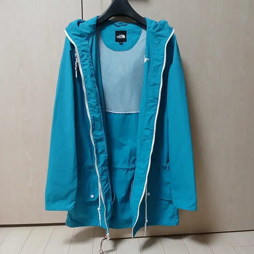 [BUNJANG] The North Face Hooded Windbreaker Jacket / 노스페이스 후드 바람막이