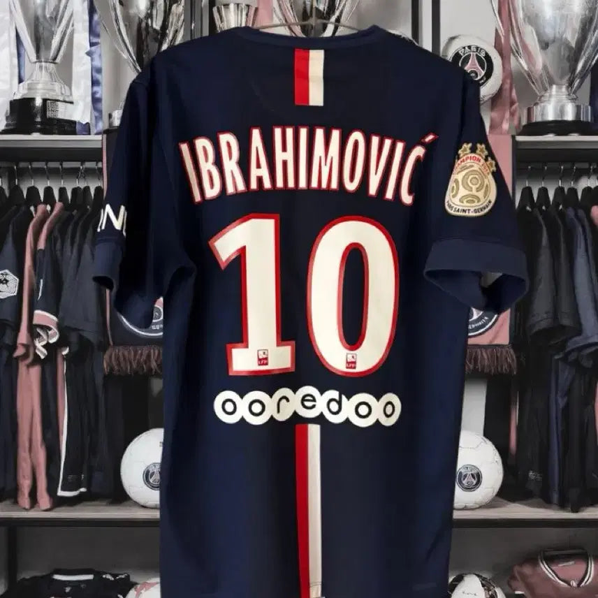 [BUNJANG] Paris Saint-Germain 2014-2015 Home Zlatan Ibrahimović Jersey (Size S) / 14-15 파리생제르망 홈 즐라탄 이브라히모비치 유니폼 정품