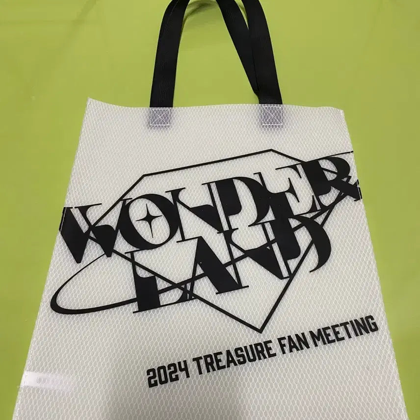 [BUNJANG] TREASURE 2024 Fanmeeting Wonderland Eco Bag / 2024 트레저 팬미팅 에코백 wonderland