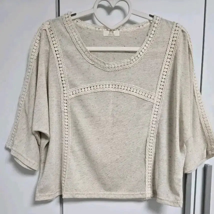 [BUNJANG] Women's Knitwear - Light Beige, Size M, New Arrival / 니트 여성 옷 밝은 베이지색 M 새상품