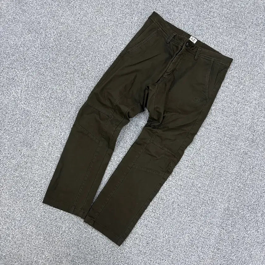 [BUNJANG] CP Company 0601J2 Paneled Work Pants / 78 CP컴퍼니 절개 워크 팬츠 0601J2
