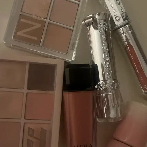 [BUNJANG] Cosmetics Random Box: Blusher, Tint, Lip Palette - Rom&nd, Fwee, Clio, Hera / 혜자! 화장품 랜박 블러셔 틴트 립 팔레트 올영 롬앤 퓌 일본 클리오 헤라 쿠션