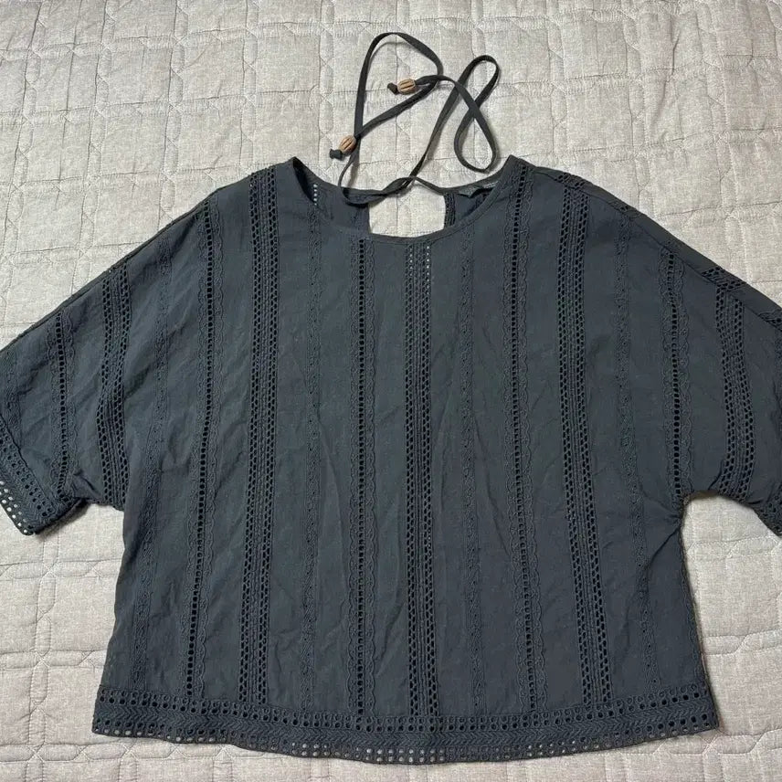 [BUNJANG] Zara Punch Embroidery Blouse S / 자라 펀칭 자수 블라우스 S