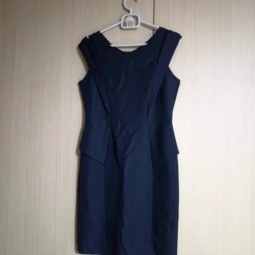 [BUNJANG] MINE Sleeveless Dress Navy Blue Size 55 / MINE 여자 남색 민소매 원피스 55사이즈