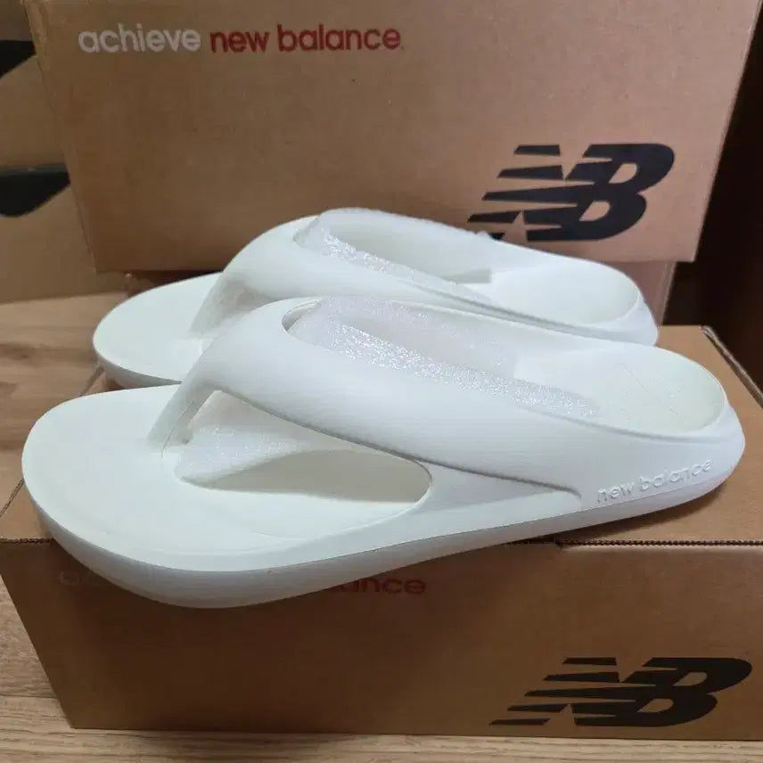 [BUNJANG] New Balance Flip Flop Sandals SD5601WT2 / 뉴발란스 플립플랍 쪼리 SD5601WT2 M(240~255)사이즈 새상품