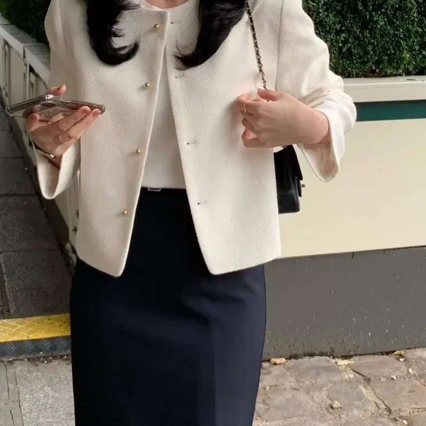 [BUNJANG] MOAHVIN Bell Tweed Jacket / 모아빈 bell tweed jk