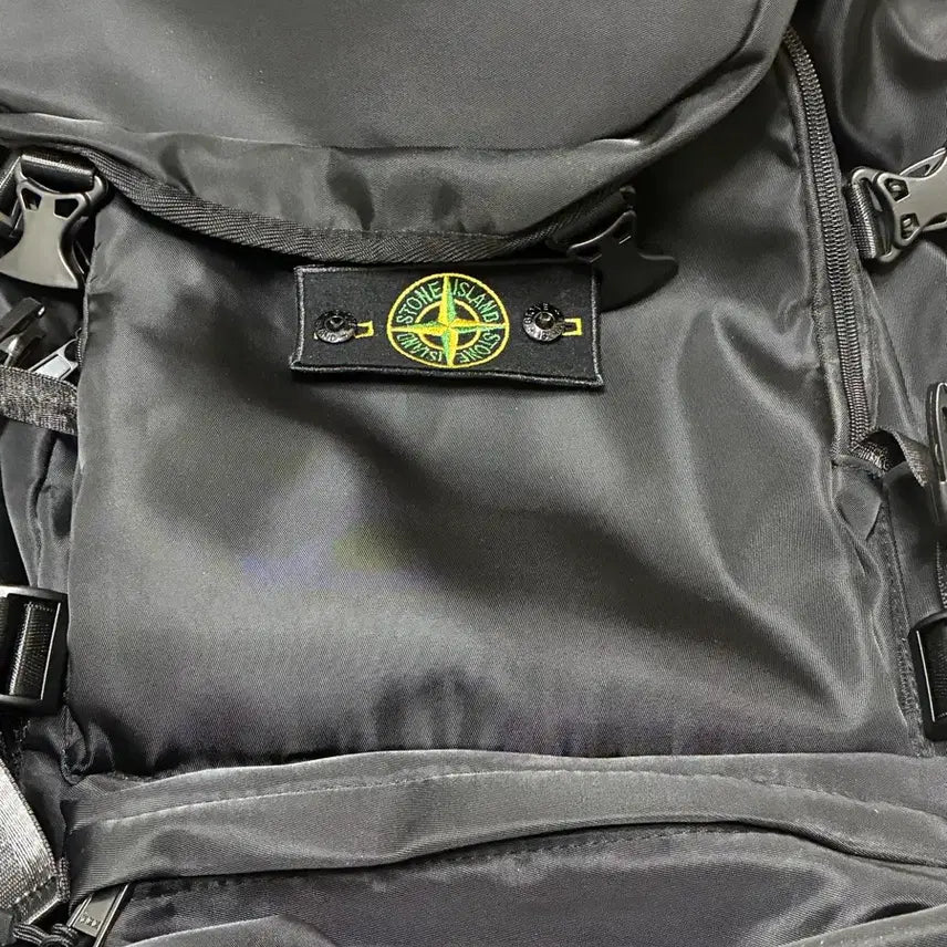 [BUNJANG] Stone Island Backpack Black / 스톤아일랜드 백팩 블랙
