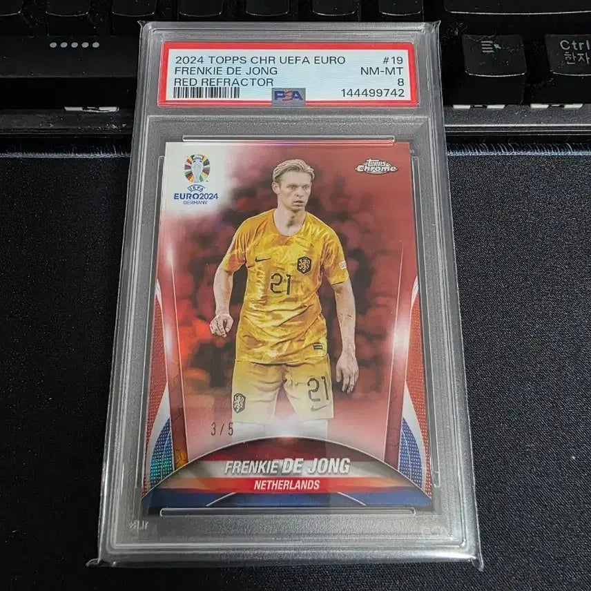 [BUNJANG] Topps Chrome Euro Frenkie de Jong Red #5/5 PSA 8 Graded Card / PSA 8등급 2024 탑스 크롬 유로 프랑키 데 용 레드 5한정